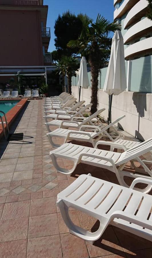 Hotel D'Annunzio Lido di Jesolo Dış mekan fotoğraf